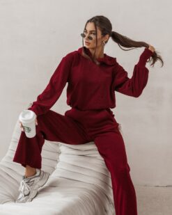 Exclusive Premium Knit Set with Hooded Top and Straight Silhouette Pants